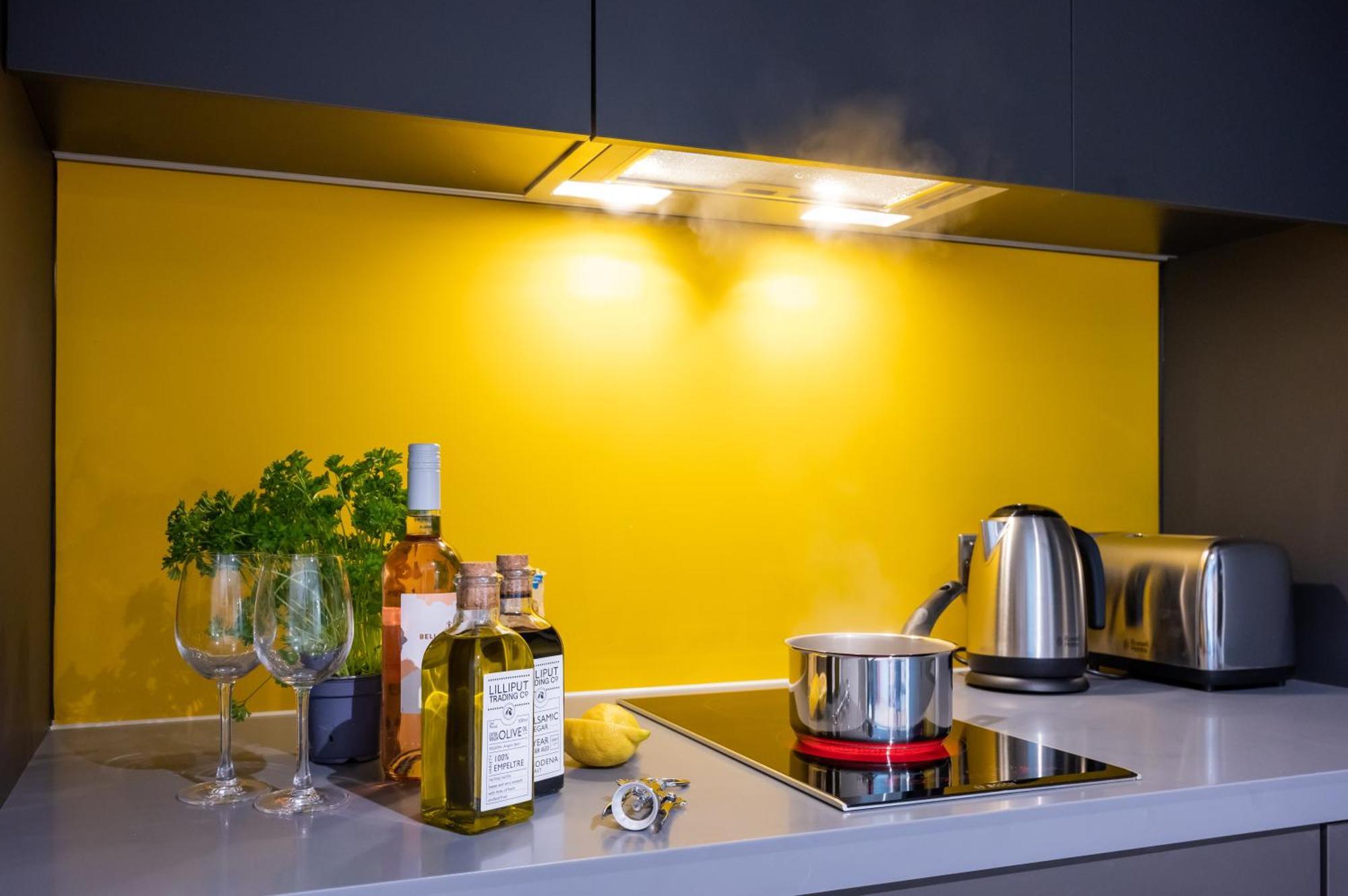 Staycity Aparthotels Dublin City Quay Екстериор снимка